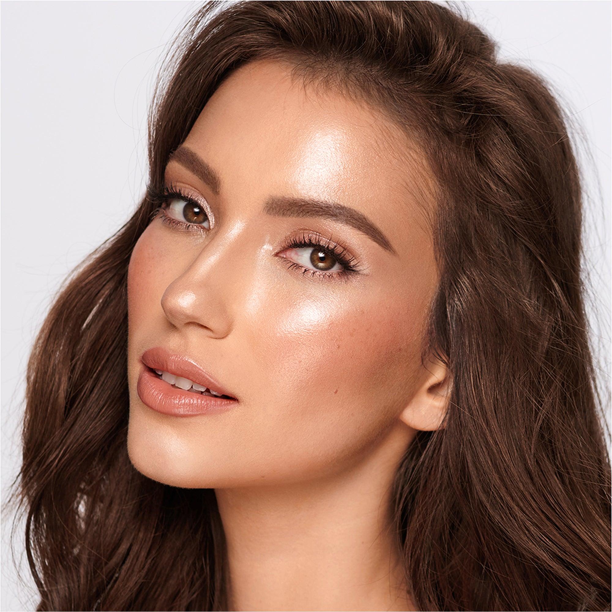 CT Hollywood Beauty Light Wand Easy HighIighter Spotlight 5ml