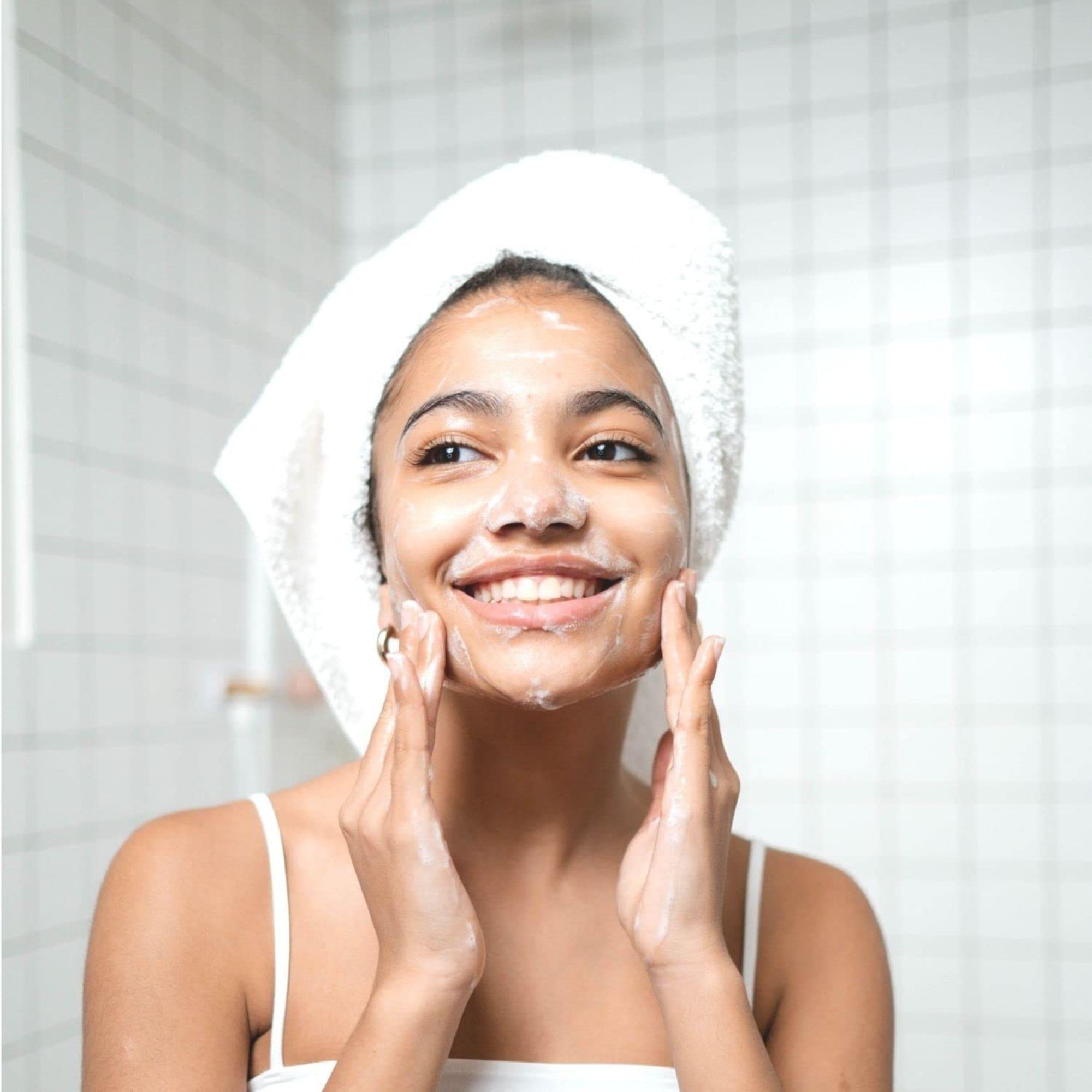 Soap & Glory Face Soap And Clarity Vitamin C Facial Wash 350ml